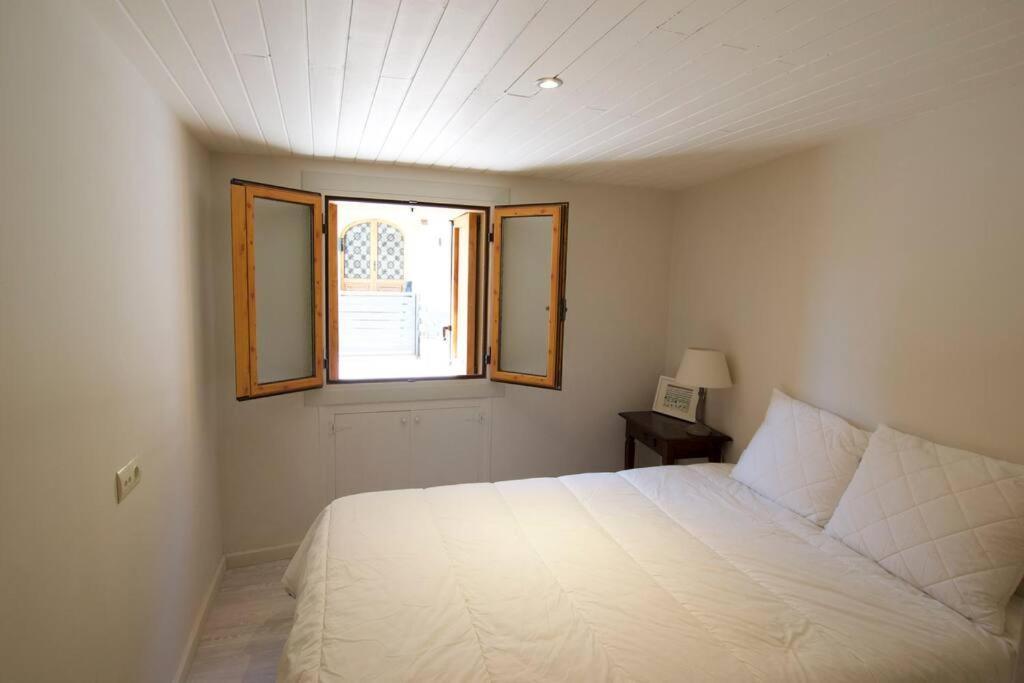 Apartament Central Amb Terrassa Alp Esterno foto