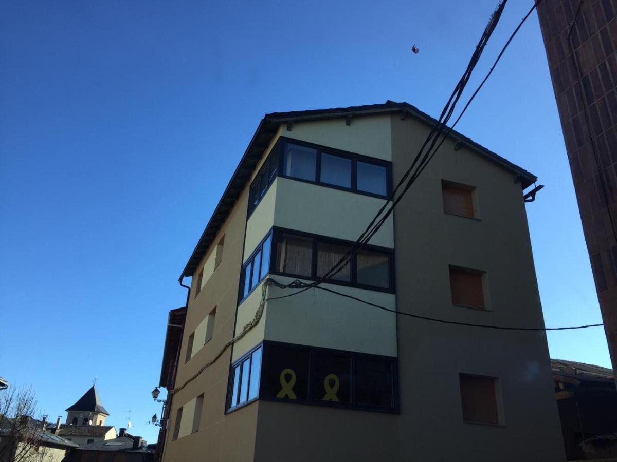 Apartament Central Amb Terrassa Alp Esterno foto